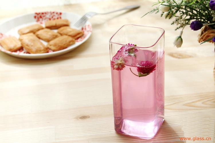 什么杯子喝水安全？教你識別耐高溫的玻璃杯